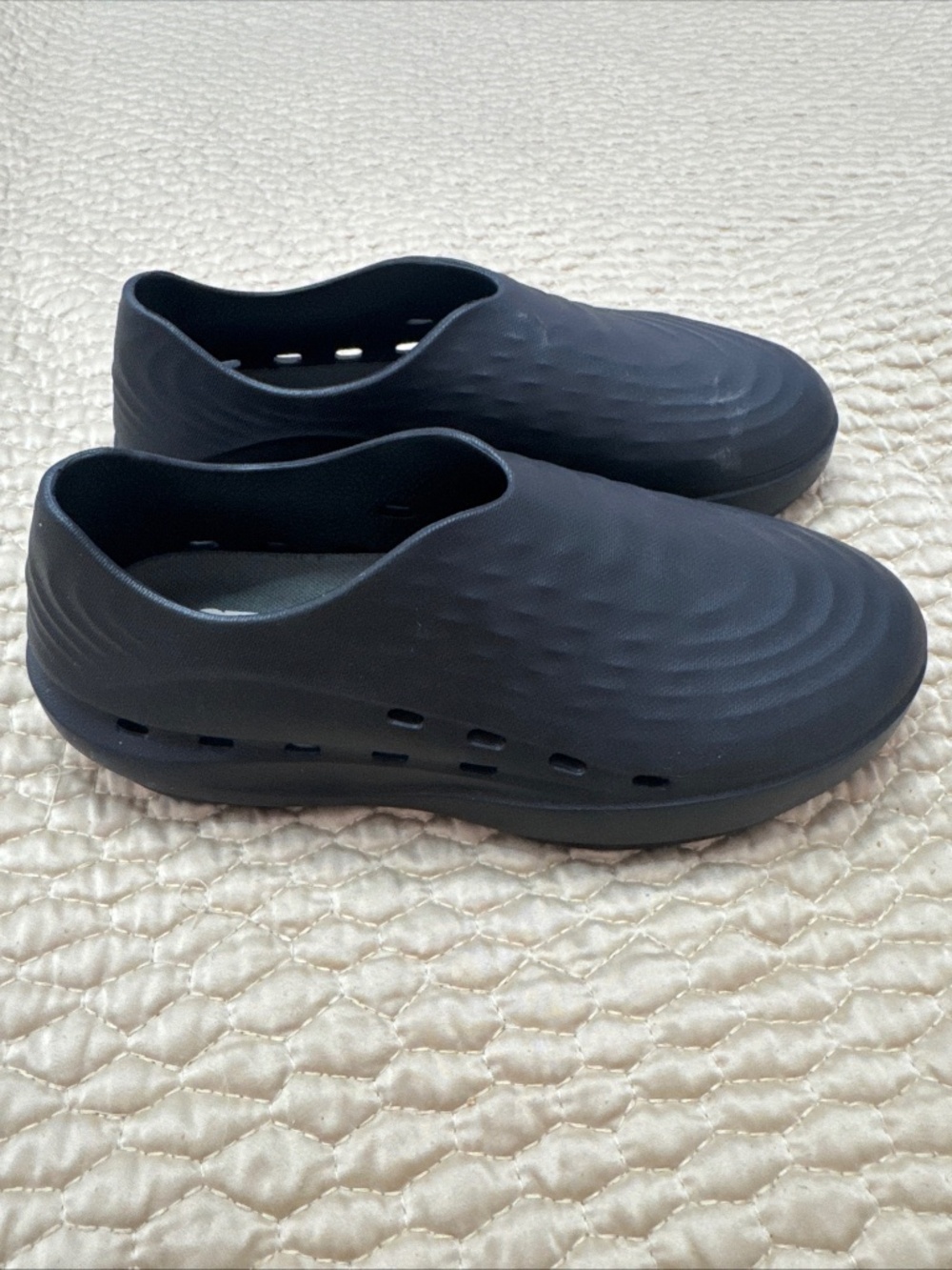 Stand+ Antigravity Professional Comfort Slip On ShoesBlack Men's 6 Women's 8